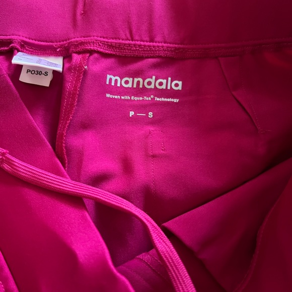 Mandala Scrub Set - Picture 3 of 6